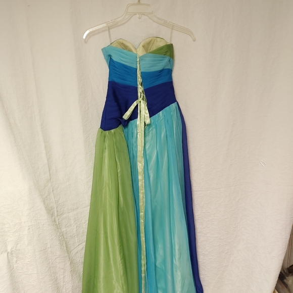 💙💚 GRACE KARIN floor length formal gown - Picture 8 of 10